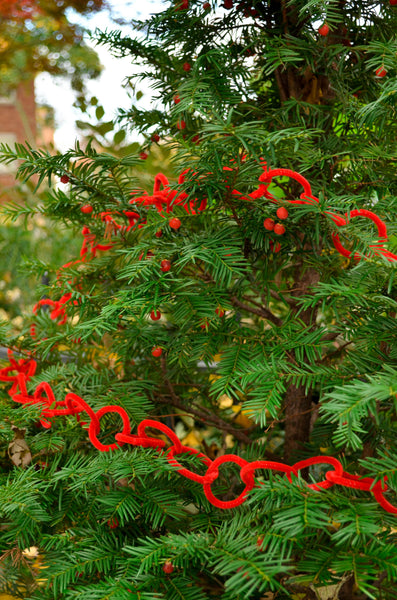 Retro Christmas Garland